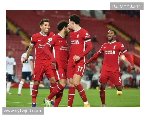 英超球队曼联宣布引进巴塞罗那前锋，球迷热议新赛季前景